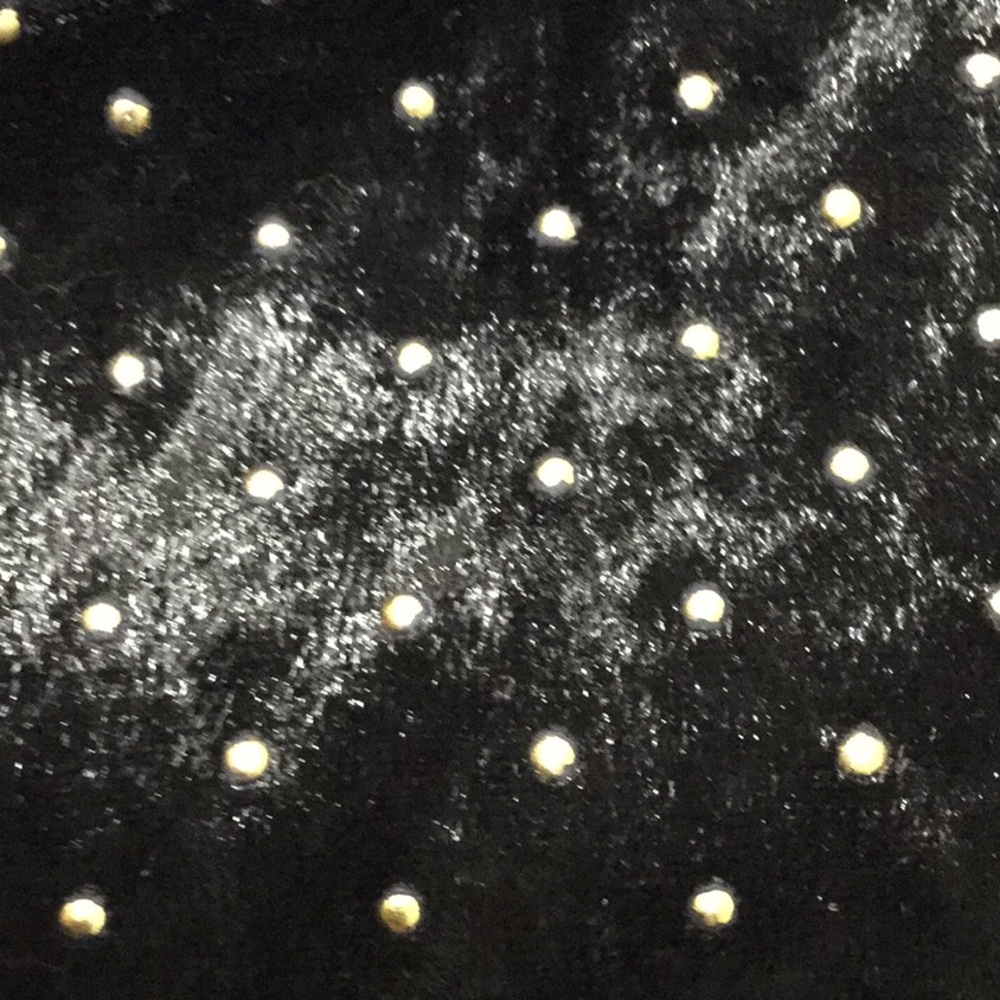 Top - Picture 2 of 4